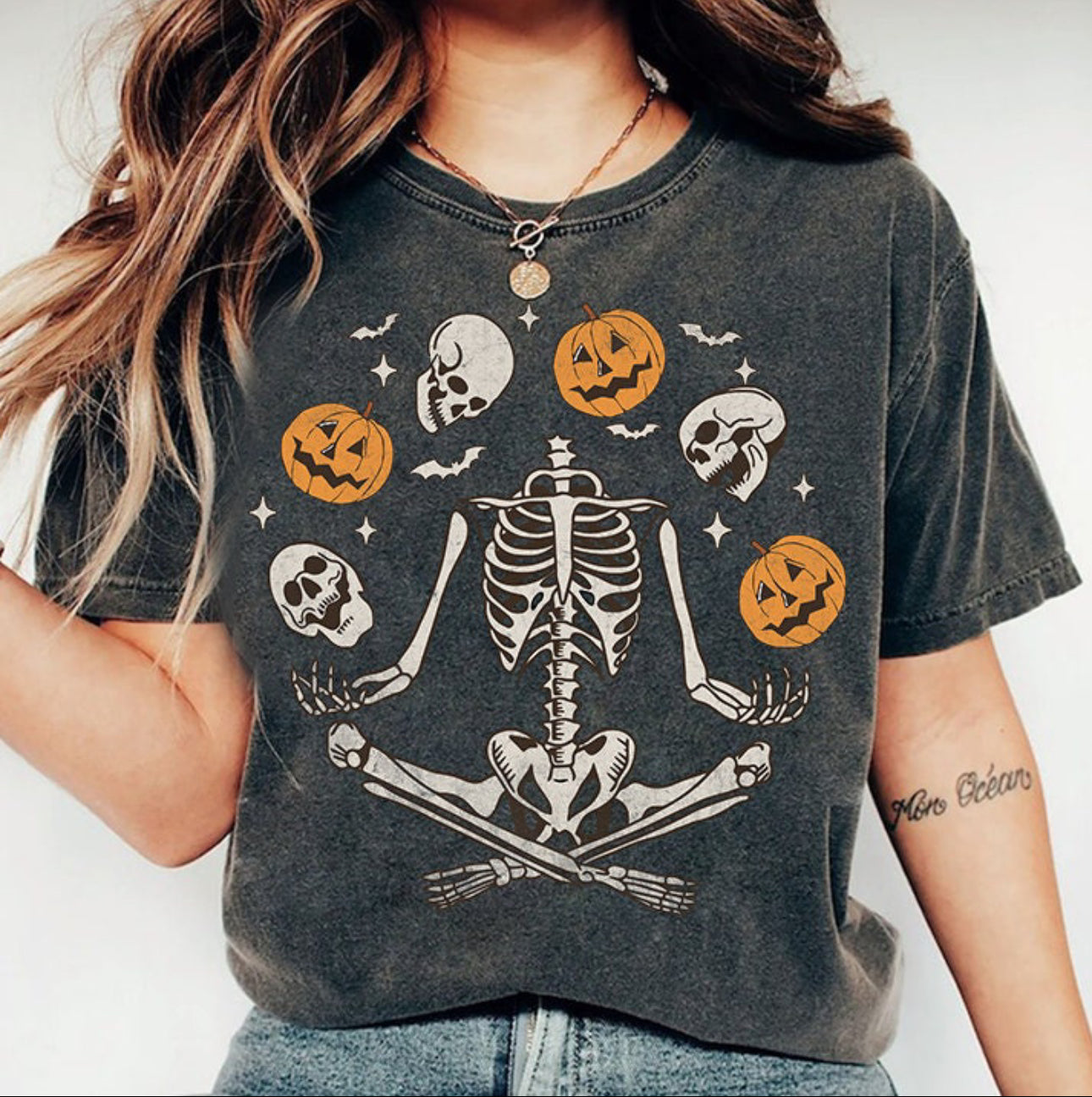 Skeleton & Pumpkins