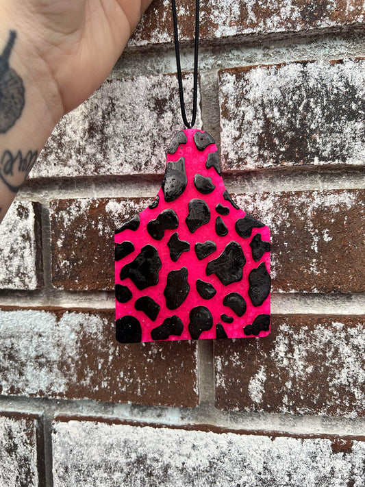 Leopard cow tag